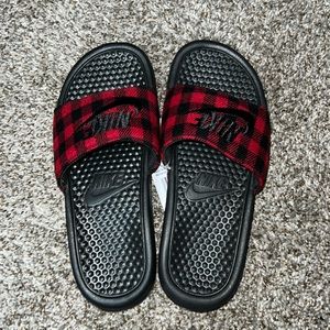 Nike slides